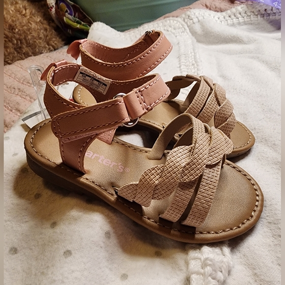 Carter's 5T Sandals NWT - Picture 3 of 9
